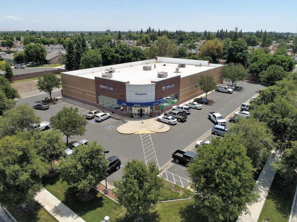 PRIME Net Leased Investment - Rite Aid: 1735 E Walnut Ave, Visalia, CA 93292